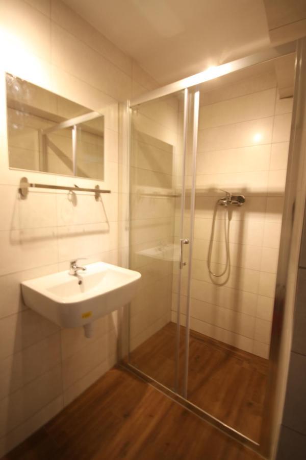 Wigury Stay Czestochowa Ruang foto